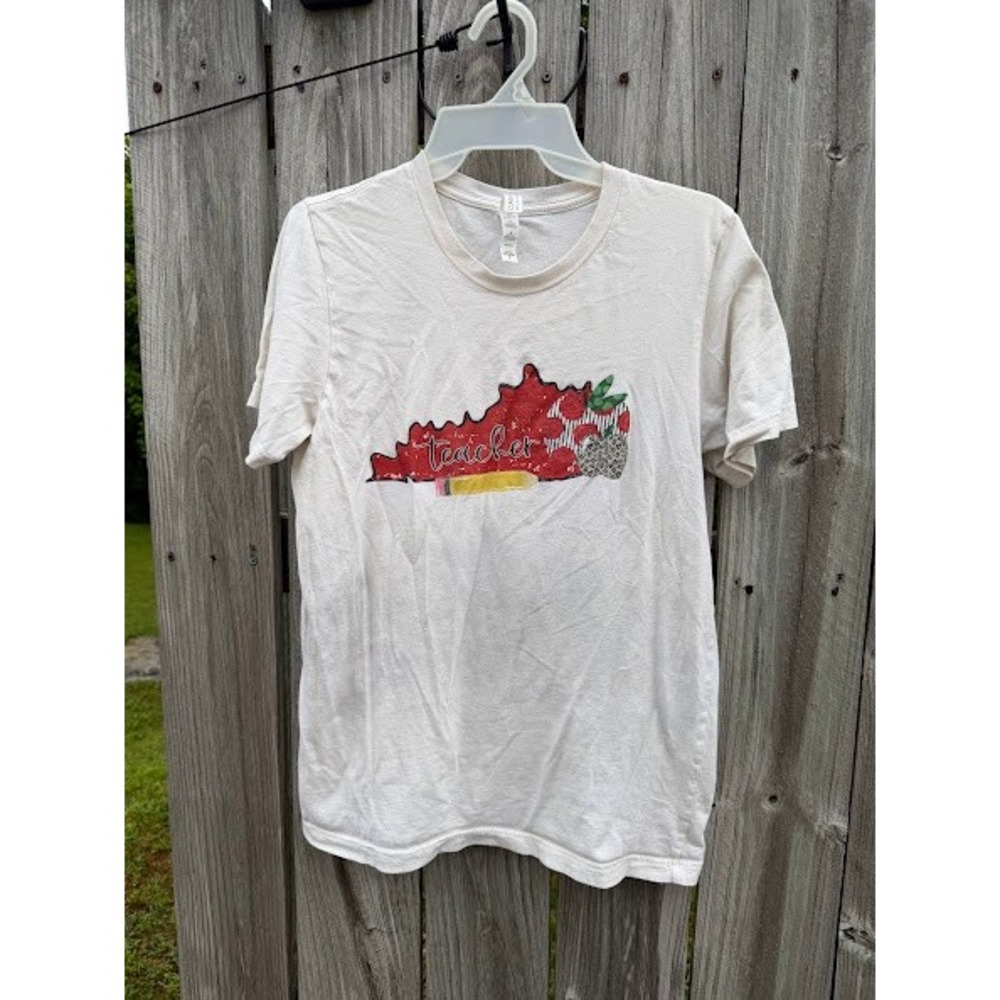 Kentucky State Pride Bella + Canvas Graphic Tee Women Medium Cream